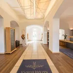 Hotel Kloster Holzen 3*
