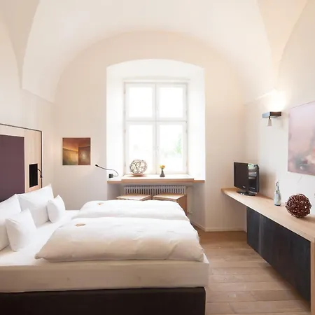 Kloster Holzen Hotel 3*