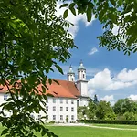Otel Kloster Holzen Allmannshofen