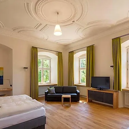 Hotel Kloster Holzen 3*