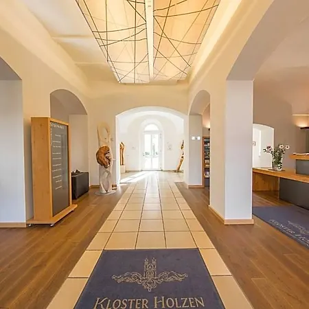 Kloster Holzen Hotel