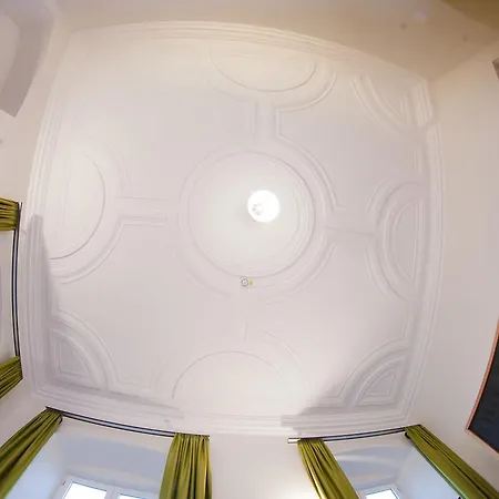 Kloster Holzen 3*