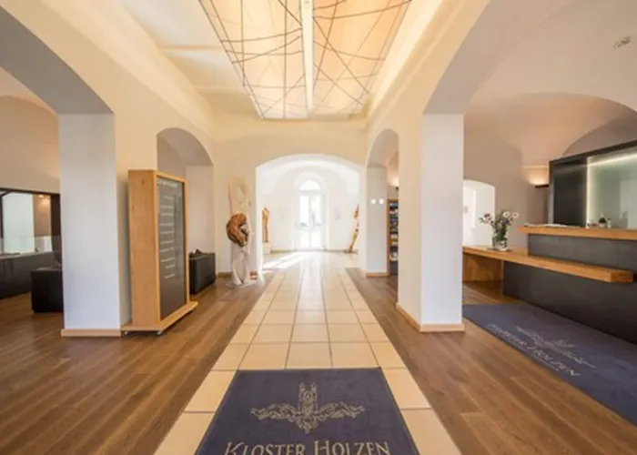 Otel Kloster Holzen 3*