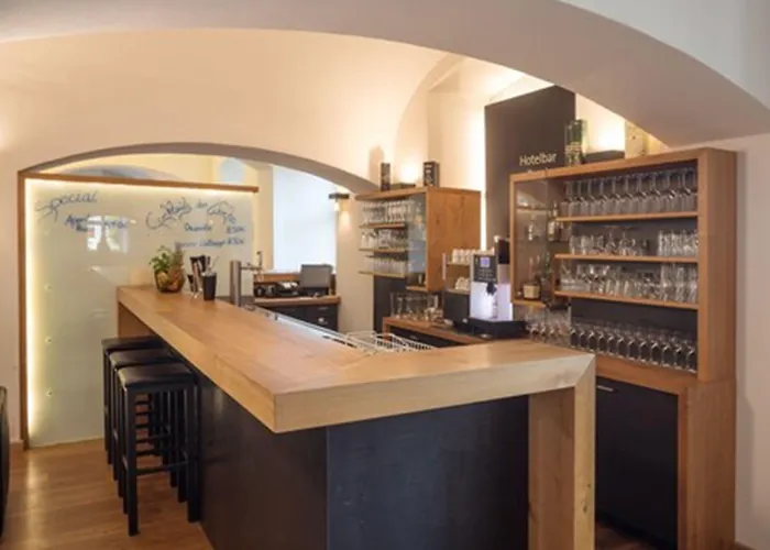 Kloster Holzen 3*