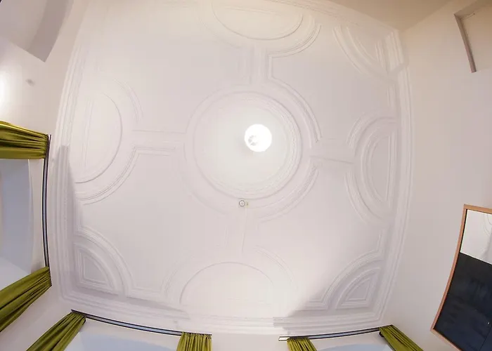 Kloster Holzen 3*