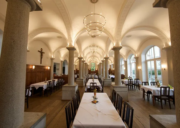 Otel Kloster Holzen Allmannshofen